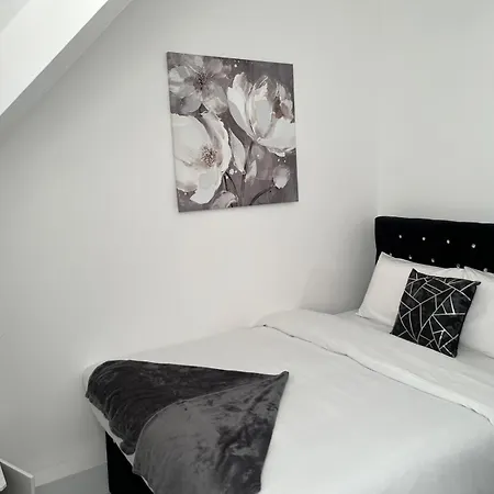 Affordably Elegant Apartments Close To Coop Live, Etihad Stadium And Manchester City Centre Esterno foto