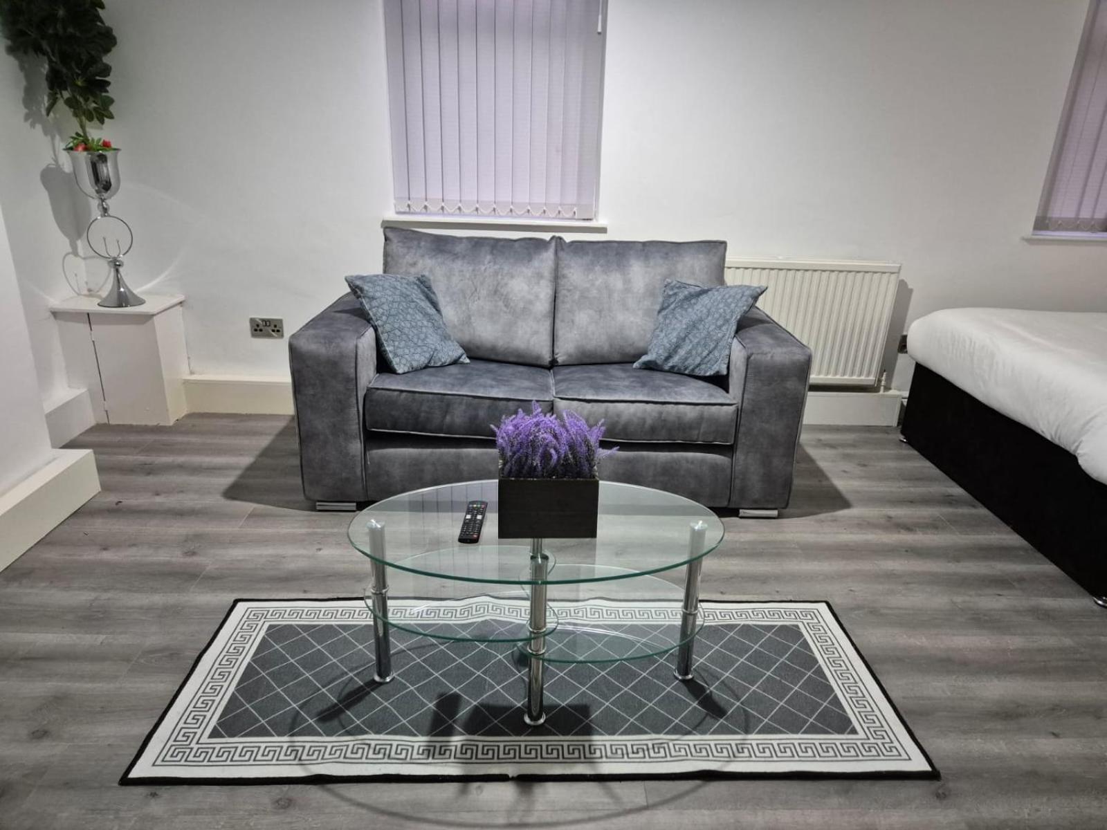 Affordably Elegant Close To Coop Live, Etihad Stadium And Centre Appartamento *