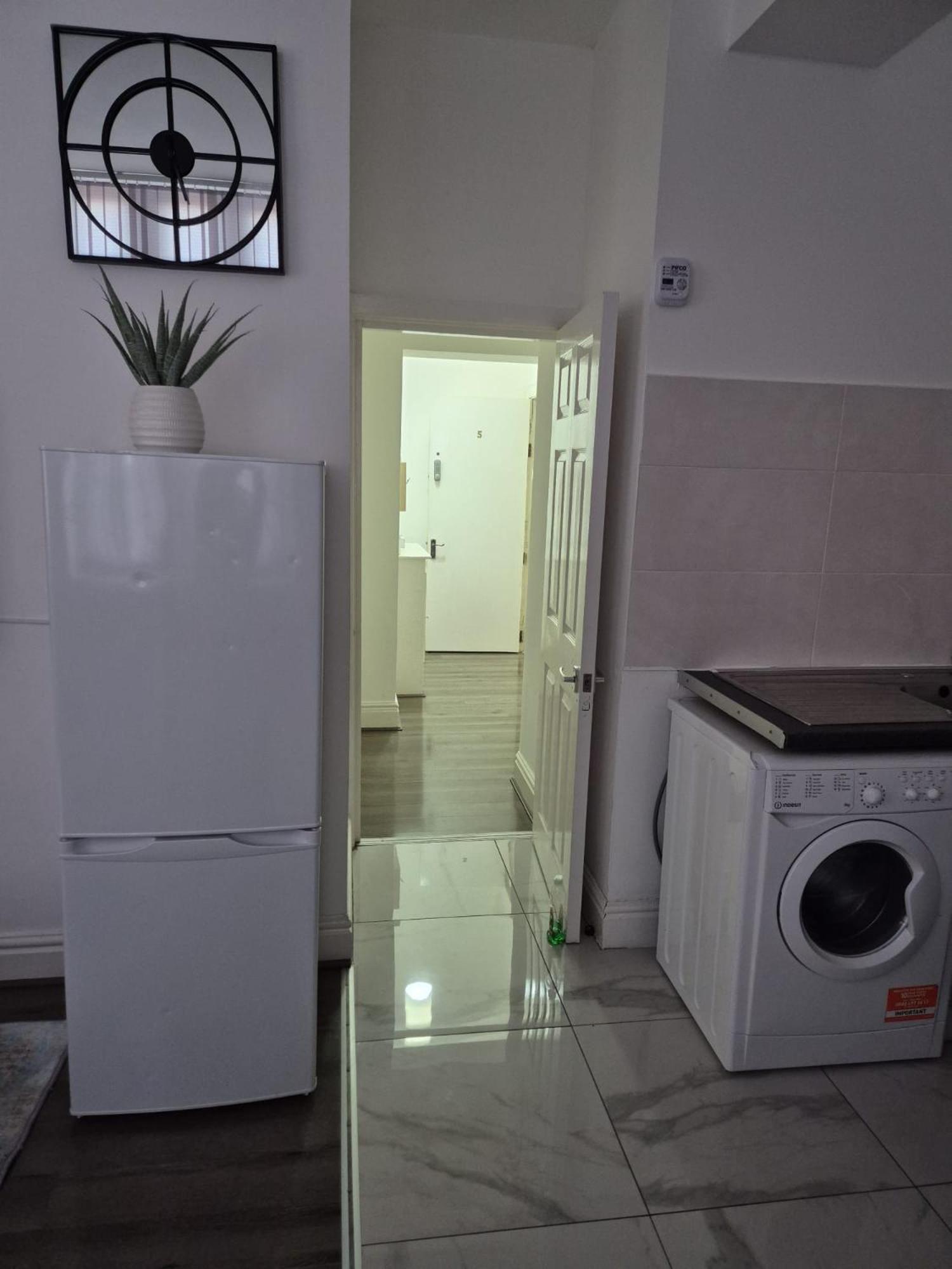 Affordably Elegant Close To Coop Live, Etihad Stadium And Centre Appartamento *