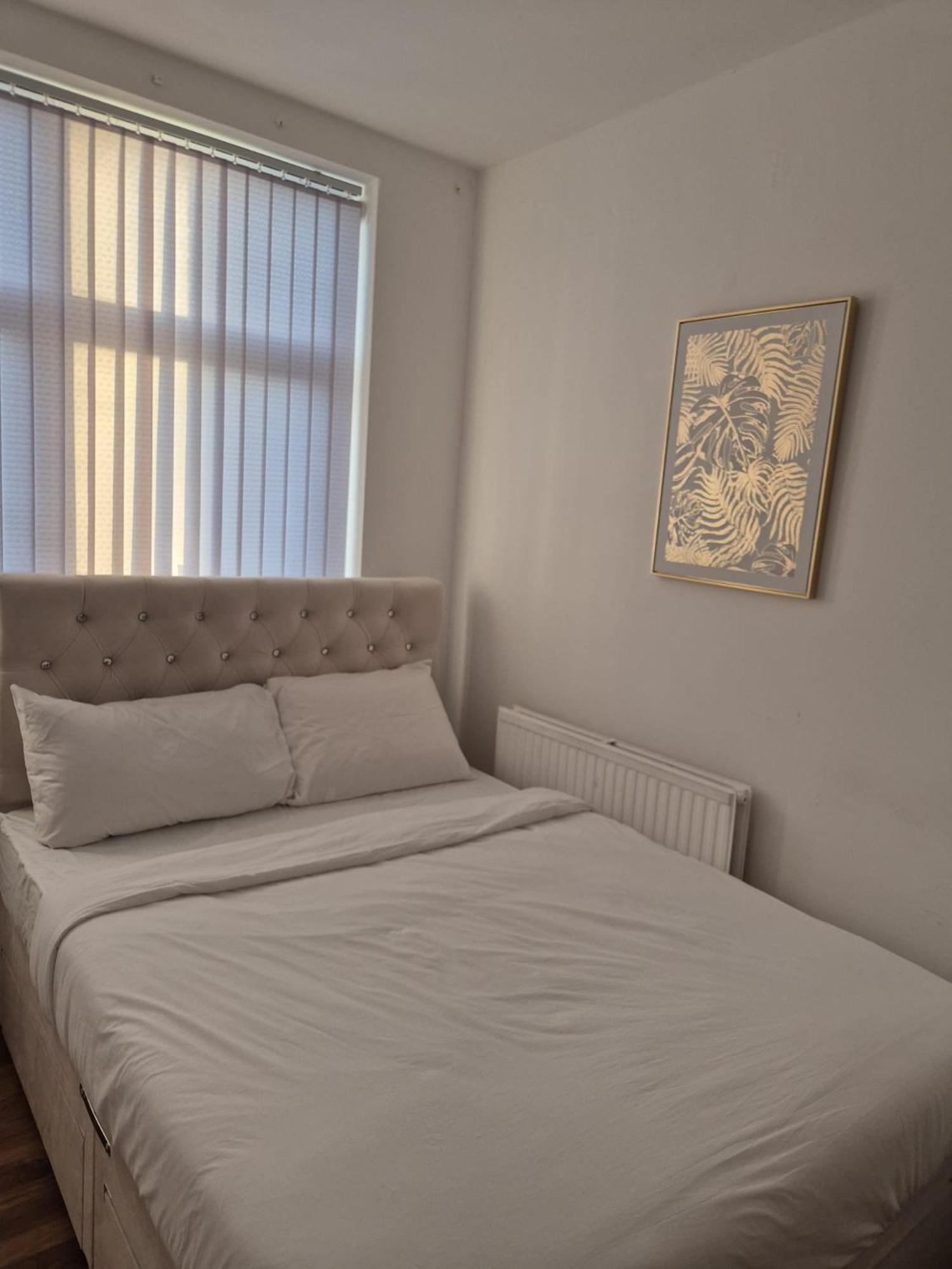 Affordably Elegant Close To Coop Live, Etihad Stadium And Centre Appartamento *