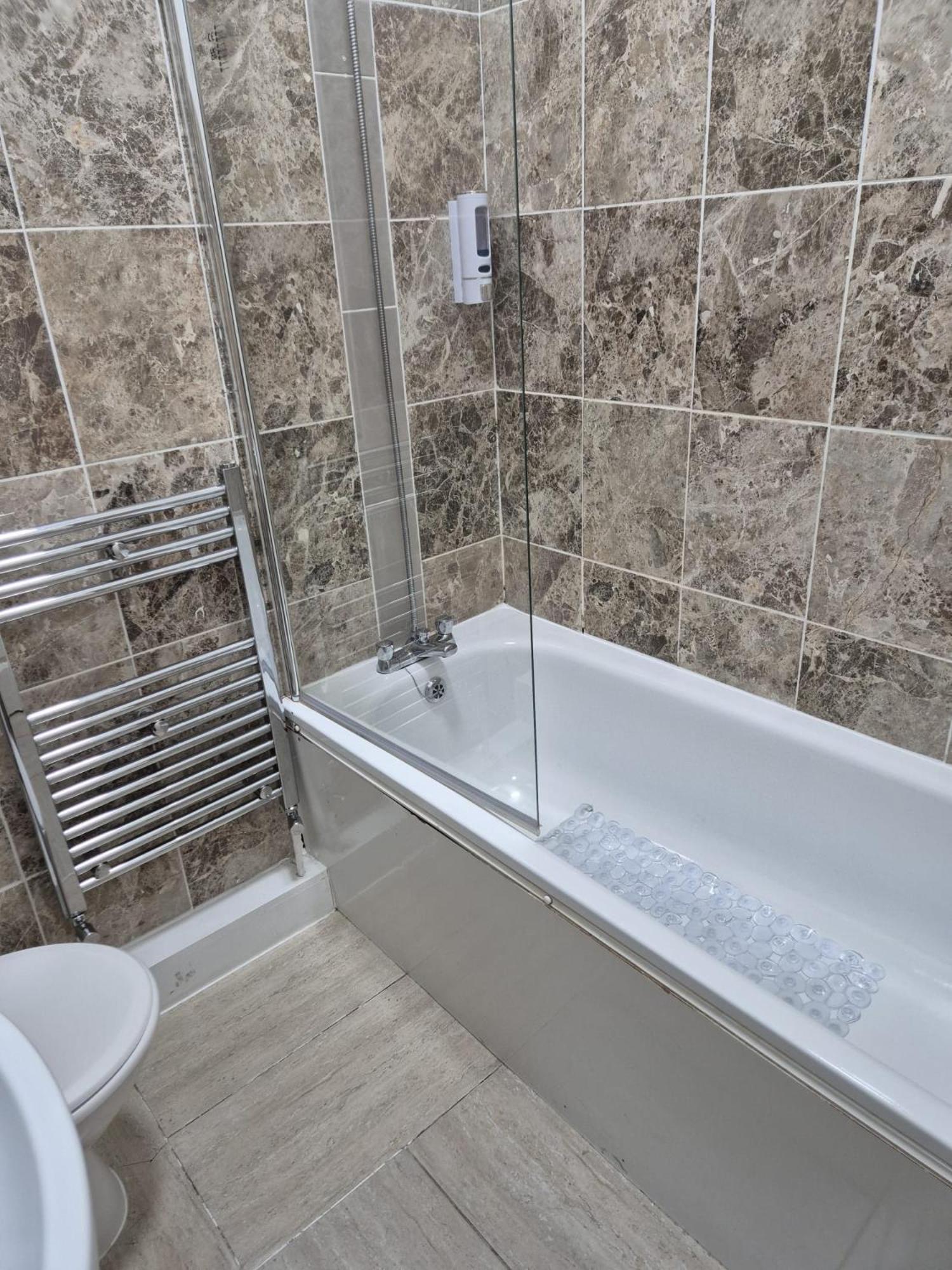 Appartamento Affordably Elegant Close To Coop Live, Etihad Stadium And Centre Manchester