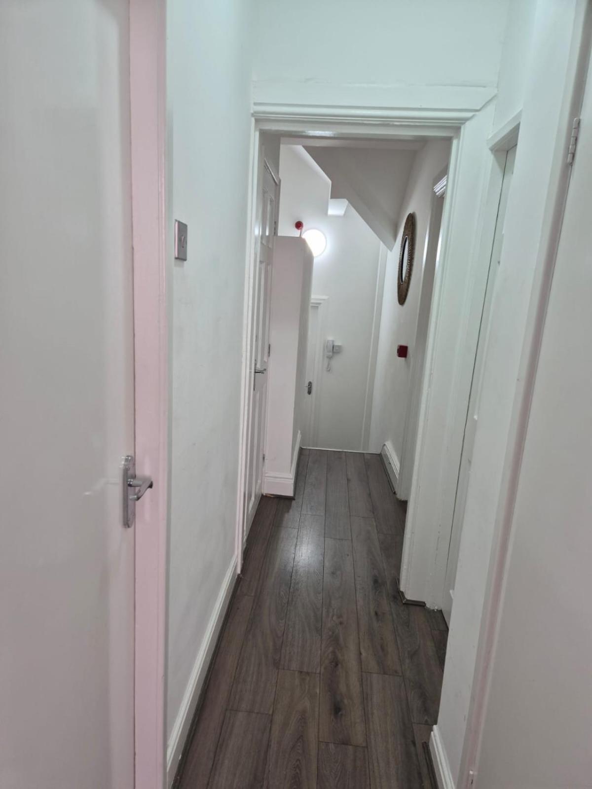 Affordably Elegant Close To Coop Live, Etihad Stadium And Centre Appartamento
